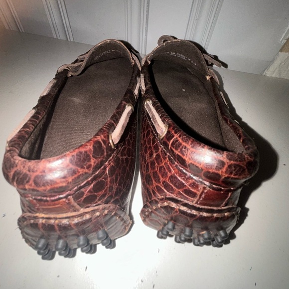 Cole Haan Brown Leather Loafers for Effortless Style - Picture 4 of 7